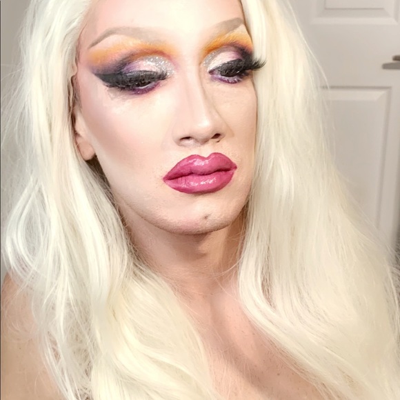 Meet your Posher, Jordan - Picture 3 of 3